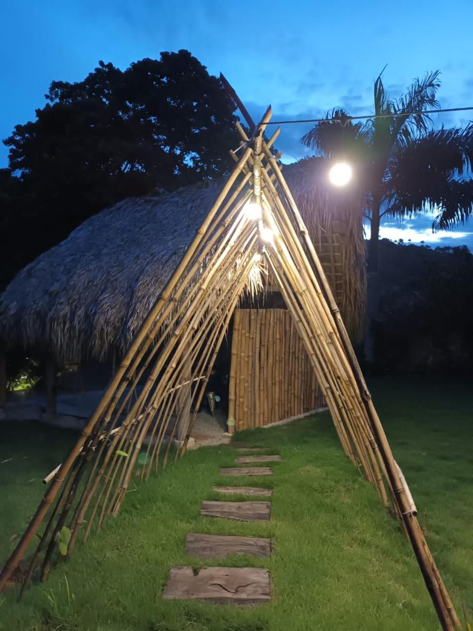 Samo Eco Lodge ラス・テレナス エクステリア 写真