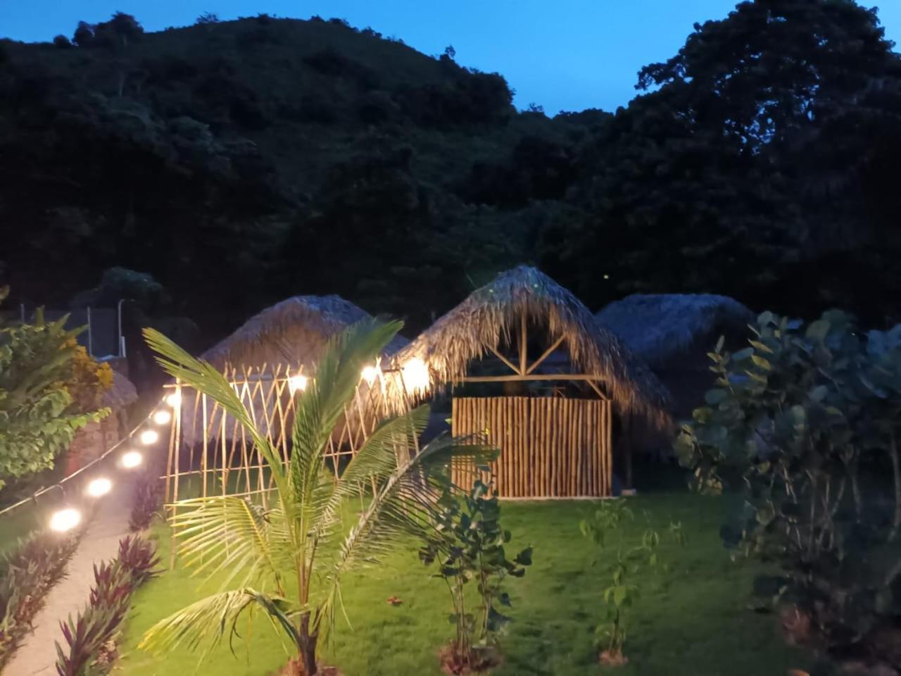 Samo Eco Lodge ラス・テレナス エクステリア 写真